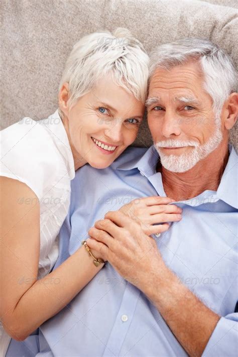Portrait Of A Sweet Elderly Couple Posing When Photographing Elderly Couple Couples Couples