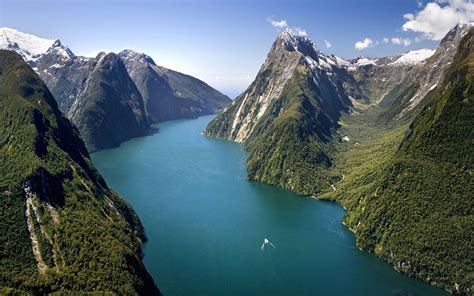 New zealand is called aotearoa in māori, and is directly translated as the land of the long white cloud. The Captivating Milford Sound - New Zealand - World for Travel