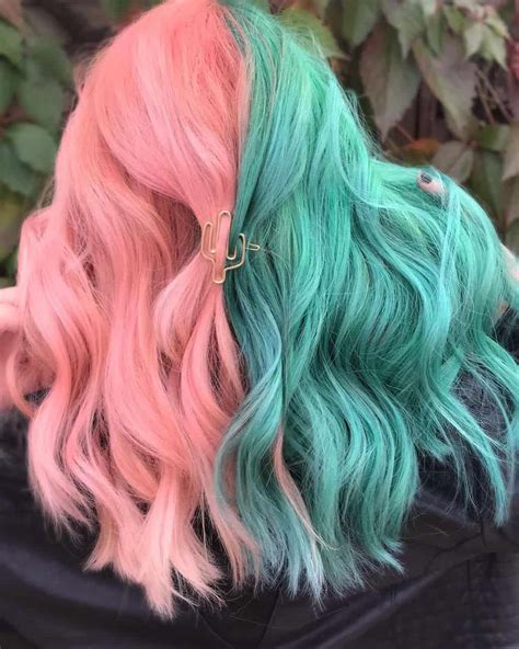 Brilliant Split Hair Color Ideas That Ll Make You Dye Your Hair