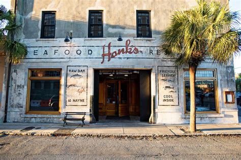 Acclaimed Charleston Restaurant Hanks Seafood To Celebrate 25 Years