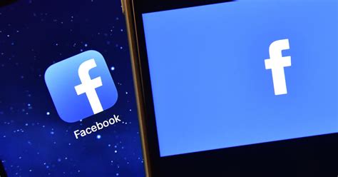 Facebook Faces U K Fine Over Data Privacy Scandal CBS New York