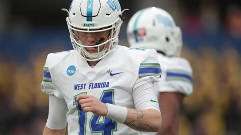 Stream latest episodes on espn+. West Florida wins the 2019 DII football championship in a record-setting 48-40 thriller | NCAA.com
