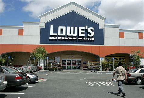 Lowes Hiring 50k People On Tuesday For National Hiring Day