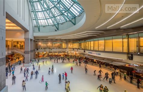 Montreals Underground City Super Regional Mall In Montreal Canada