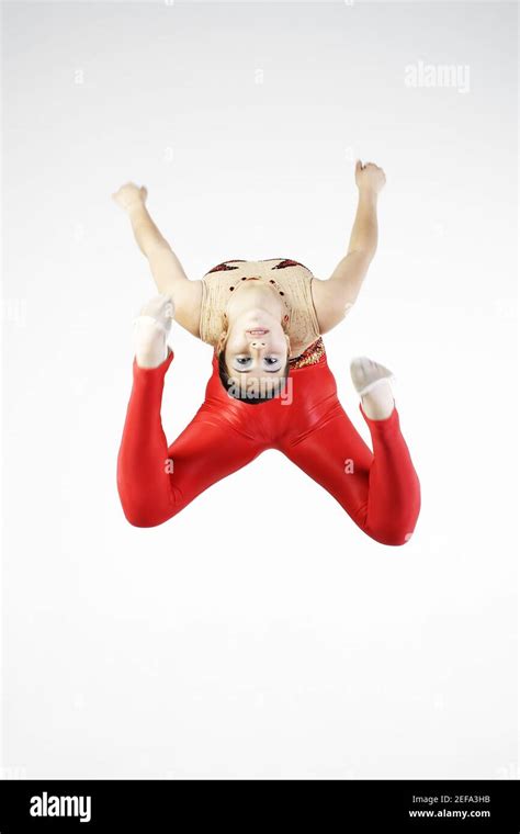 Gymnast Bending Backwards Hi Res Stock Photography And Images Alamy