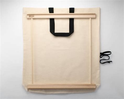 A Weaving Frame And Weaving Kit New Bagcomb 20 Inch Blush Beka