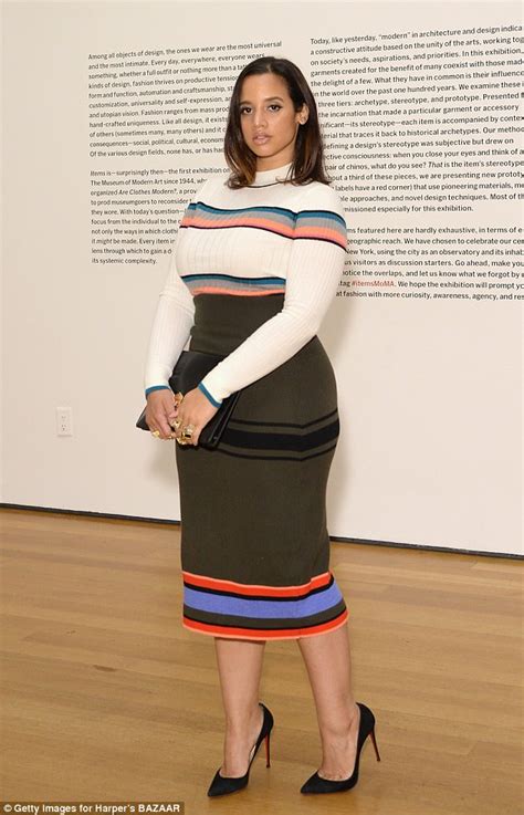 Orange Is The New Black Dascha Polanco Shows Off Curves Daily Mail