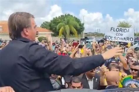 Presidente Jair Bolsonaro Participa De Motociata Nos Estados Unidos