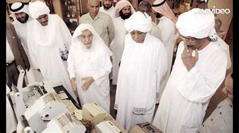 Sulaiman Al Rajhi A Saudi Who Donated Billion In Charity Sr Million Life In