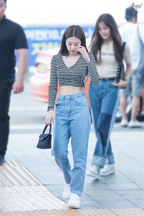 Here Are 15 Of Blackpink Jennie S Aesthetic Korean Fashion Outfits For Street Style Inspo Koreaboo