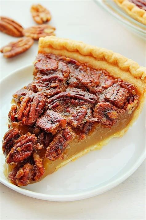 How To Make Easy Pecan Pie Holiday Dessert Recipes Pecan Pie Easy