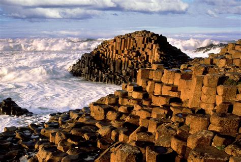 Giants Causeway Spectacular Rock Formations