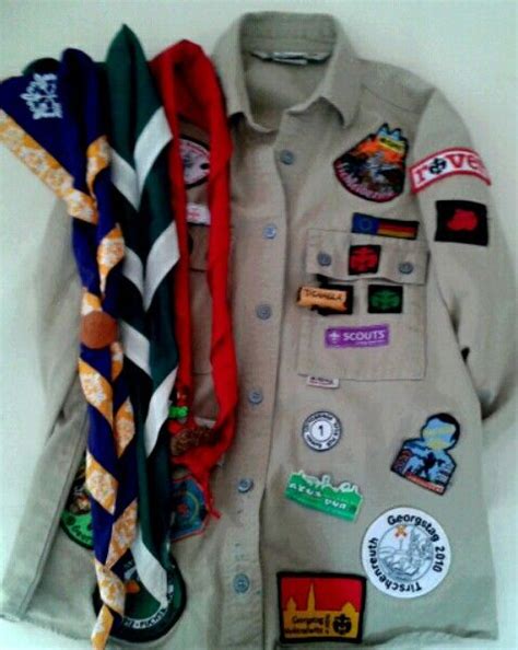 The German Scout Uniform And Scarfes Pfadfinder Thinking Day
