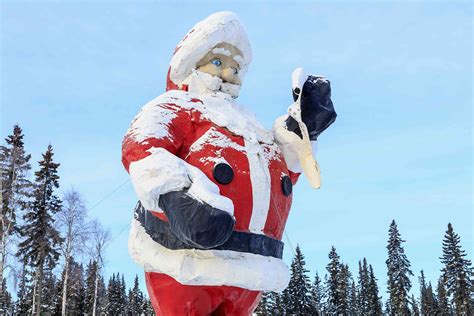 Top Things To Do In Alaska For Christmas