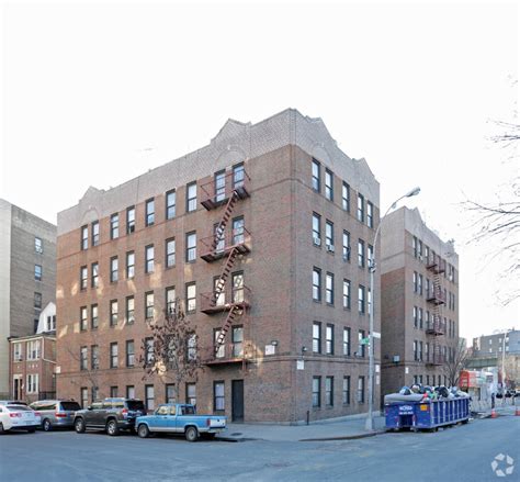 15 19 Mosholu Pky N Bronx Ny 10467 Apartments In Bronx Ny