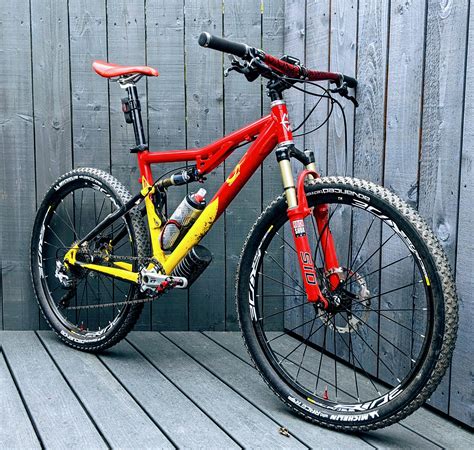 Inasmuch the trek madone was inspired and shaped by lance armstrong and mv agusta motorcycle style motorcycle gear john stewart vintage cafe racer custom bikes scooters vermont cars and motorcycles. Restored Gary Fisher Sugar Race (including post ride dirt ...
