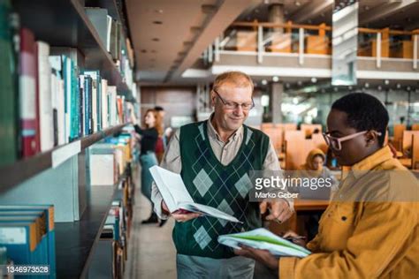 Modern Librarian Photos And Premium High Res Pictures Getty Images