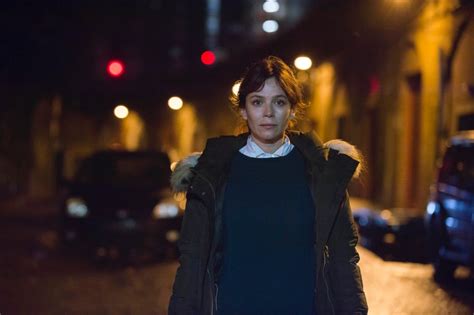 Anna Friel Delivers Riveting Performances In Two Netflix Series Woman