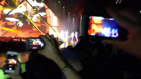 Katy Perry I Kissed A Girl Prismatic World Tour Ciudad De México 17 Oct 2014 Youtube