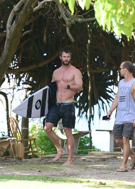 Chris Hemsworth Shirtless In Australia April 2016 Popsugar Celebrity Photo 14