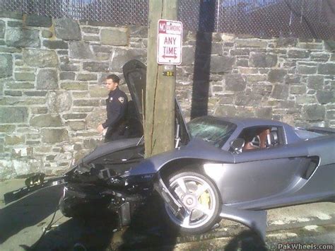 Another Porsche Carrera Gt Crashed Spotting Hobbies And Other Stuff
