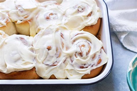 4 Tips For Making The Best Cinnamon Rolls Ever