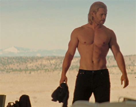 Chris Hemsworth Desnudo Como Thor En El Mundo Oscuro Cultture