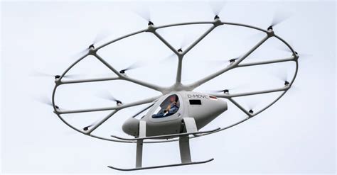 Watch The Volocopter 2x Take First Evtol Manned Flight In The Us
