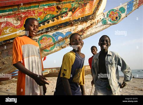 Senegal Boy Smile Hi Res Stock Photography And Images Alamy