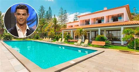 El nuevo casoplón de cristiano ronaldo en lisboa le ha costado 7,2 millones. La lussuosa casa a Madeira dove Cristiano Ronaldo sta ...