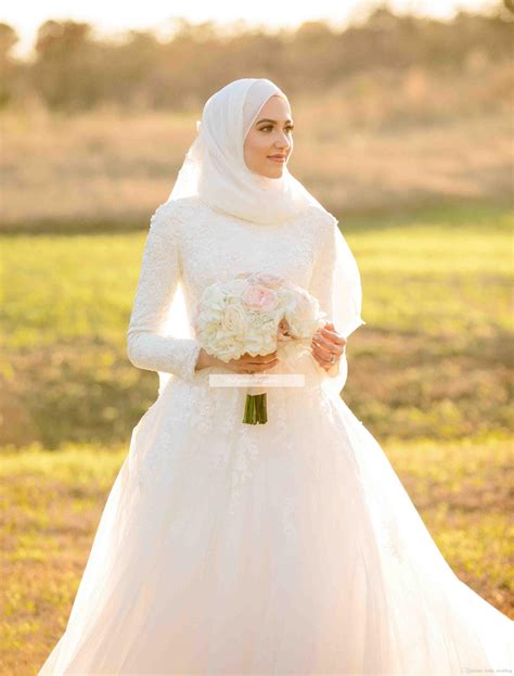 Discountnew Arrival Arabic Muslim Wedding Dress A Line High Neck Tulle Long Sleeves Country