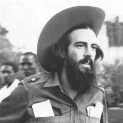 Hablando De Cuba Camilo Cienfuegos En Nuestros Programas En Mp31001