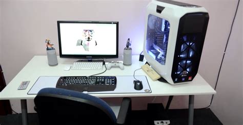 Connect one end of your vga or dvi cable, whichever your display and pc support, to your computer and connect the other end to the appropriate port on. One monitor Stormtrooper white gaming setup | Monitor