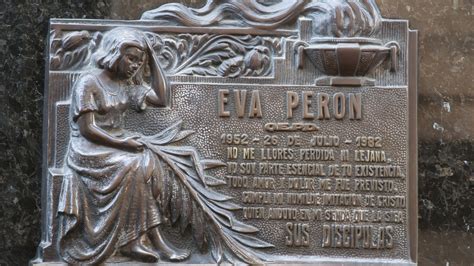 Tumba De Evita Perón En Buenos Aires Argentina