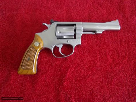 Smith And Wesson 651 22 Magnum Revolver
