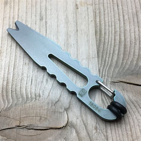 Edc Multi Tool Pry Bar Titanium By Böker