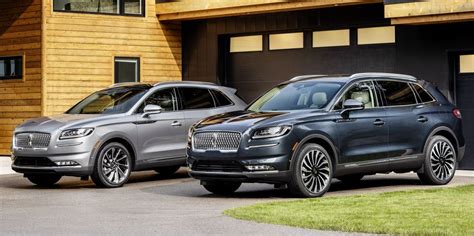 Lincoln, a division of ford, is a luxury brand that previously offered little extra over its blue oval buddies. 2021 Lincoln Nautilus Gets A Vastly Redesigned Interior ...