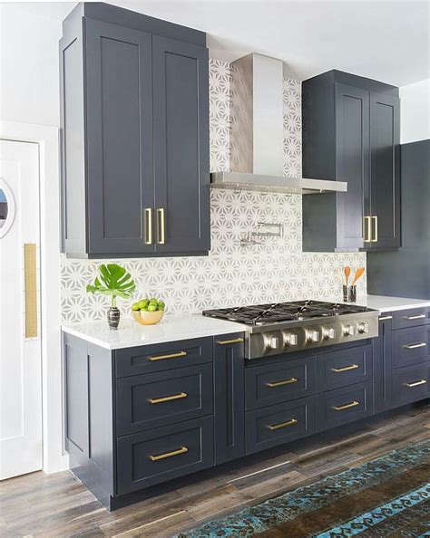 Full kitchen remodels or builds require more than just new cabinets. Pin by Barb Schmidtman Mainella on Kitchens/Dining Rooms ...
