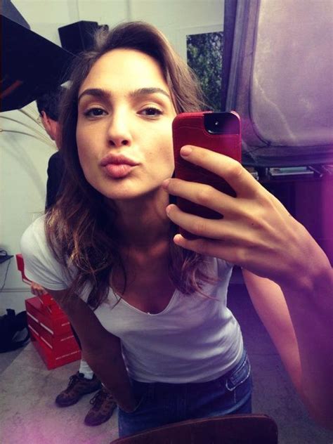 The Unfiltered Beauty Of Gal Gadot Revealing Makeup Free Selfies That Showcase Her Natural