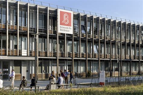 Sciences po bordeaux est l'un des dix instituts d'études politiques français. Sciences Po Bordeaux - Forméo 2020