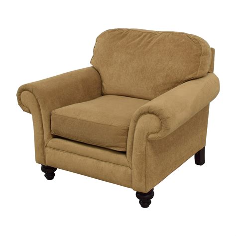 86 Off Broyhill Furniture Broyhill Mustard Yellow Accent Chair With
