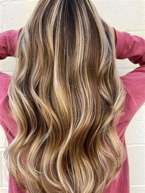 Light Brown Hair With Highlights And Lowlights Blonde Highlights With
