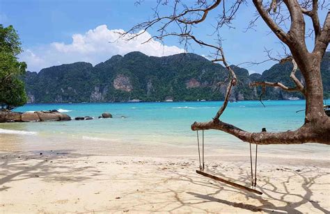 Uncovering The Must Visit Places In Phi Phi Phuket Sail Tours
