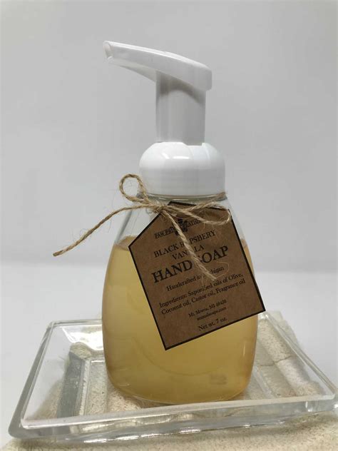 It's all natural and works great as a shampoo, body wash, hand soap, and even dish soap! Liquid Hand Soap • PPC Handmade