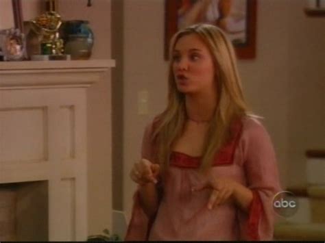 Kaley On 8 Simple Rules Kaley Cuoco Image 5149741 Fanpop