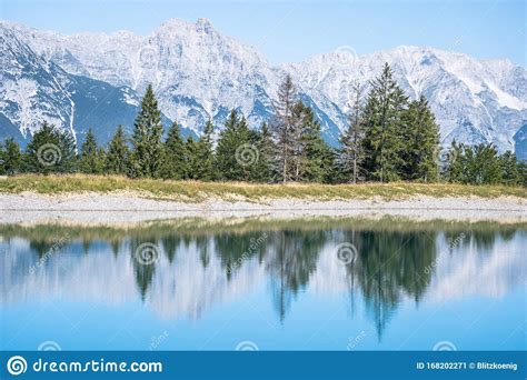 Mountain Lake Landscape View Stock Image Image Of Holiday Alpine