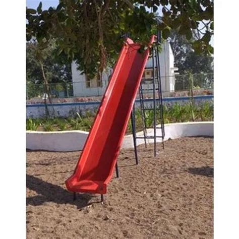 Red And Blue Straight Plastic Playground Slides Age Group 4 14 Years