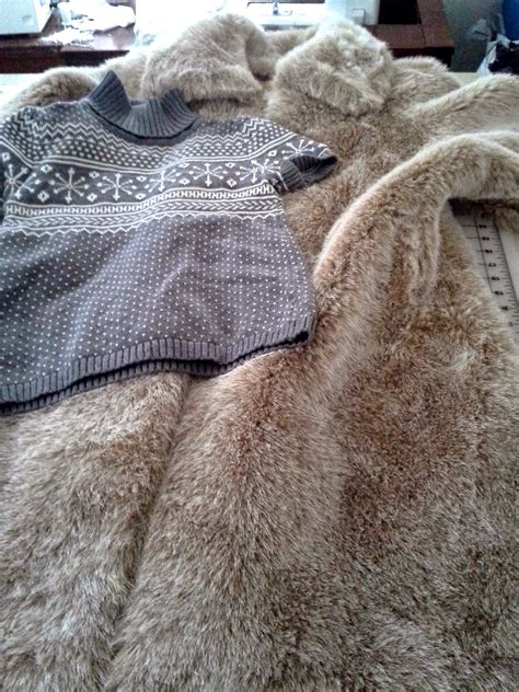 Forget paying hundreds of dollars and make your own! Creating Vintage Charm: Thrifty DIY Part One: Faux Fur ...