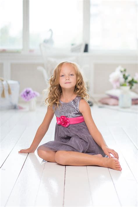 Girl Young Sitting Free Photo On Pixabay