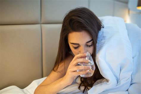 Why It Is Beneficial To Drink Water Before Bed Doctor Dreams